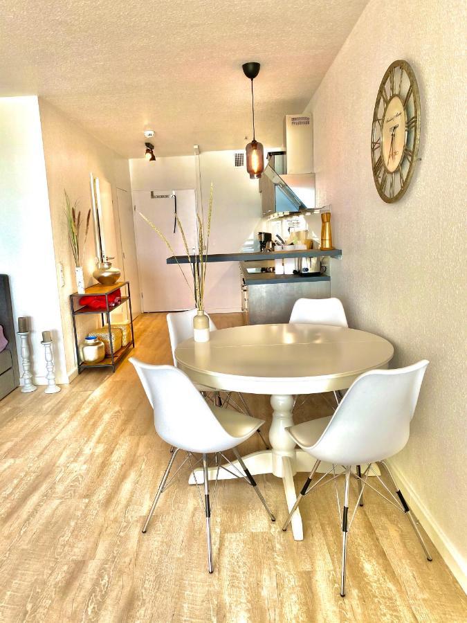 Studio Mit Panorama-Meerblick Und Direkter Strandlage In Scharbeutz Exterior foto